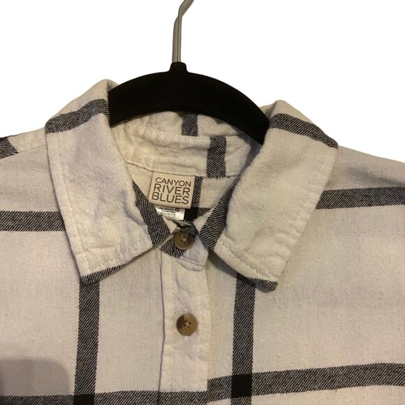 Canyon River Blues Women Top Shirt Button Down Western White Black Small *FLAWED - Picture 2 of 9